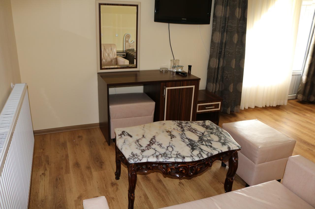 Hotel Arda Kŭrdzhali エクステリア 写真