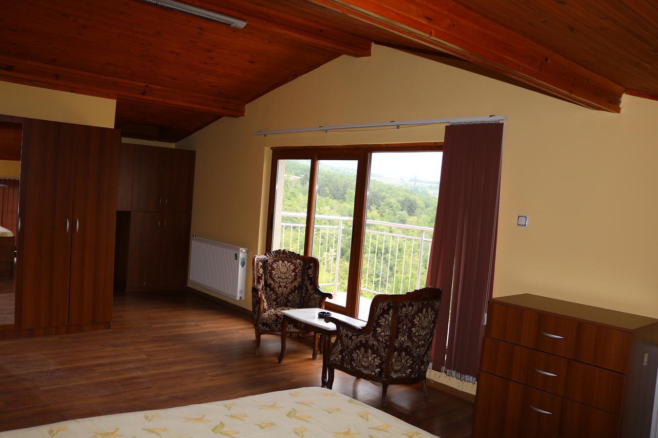 Hotel Arda Kŭrdzhali エクステリア 写真